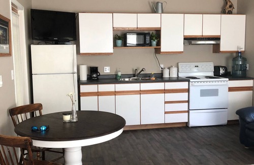 Perrault Falls Apartment | Lakehouse105 Bear Den