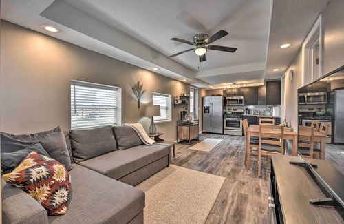 Lake St. Croix Beach Cottage | Lakeland Cottage - 1/2 Mile to St Croix River