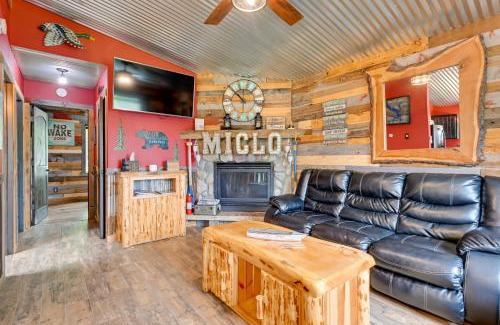 Holcombe House | Lakeside Cabin with Fire Pit Near Pine Point Park!