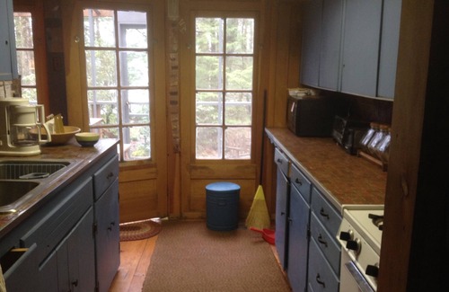 Tolland Cottage | Lakeside Cottage in the Berkshires