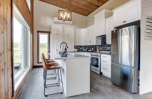 Lac-Drolet Ski Chalet | Lakeside Drolet - Spa - Par Grand Vents