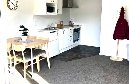 Otematata Apartment | Lakeside Getaway in Otematata - Brand new 2 bed unit