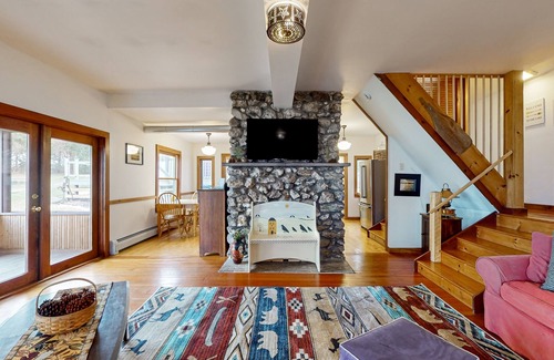Neshobe Beach House | Lakeside house, waterfront views, kayak launch, wrap-around porch, w/d, wifi