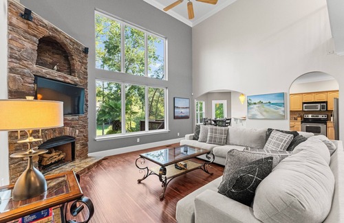 Barium Springs House | Lakeside Landing by AvantStay | Private Dock