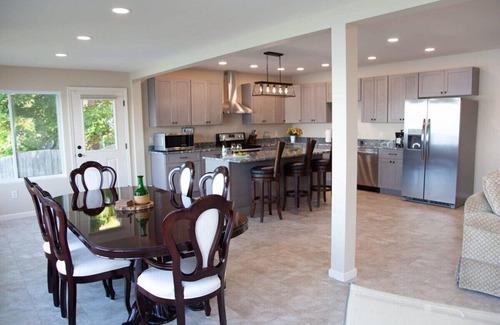 Geneva House | Lakeside Landing Dock, Fire Pit + Boat Rental