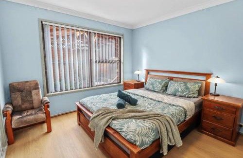 Karraganbah House | Lakeside Lodge