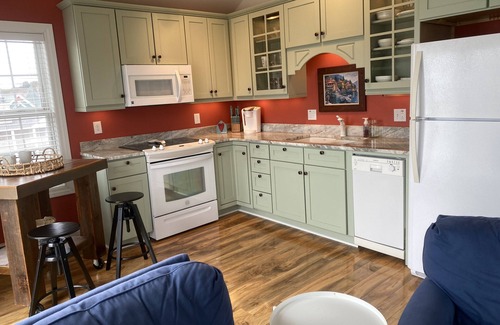 Mackinac Island Condo | Lakeside Mackinac has Spectacular Panoramic Water and Bridge Views