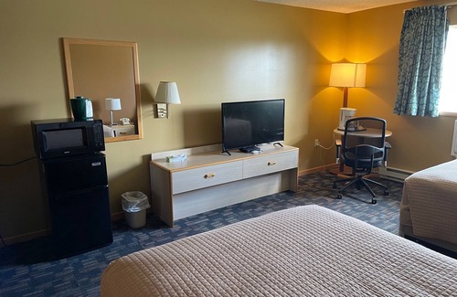 Gladstone Hotel | Lakeside Motor Inn