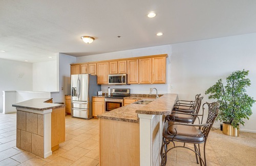 Osage Beach Condo | Lakeside Osage Beach Condo in Lands End Community
