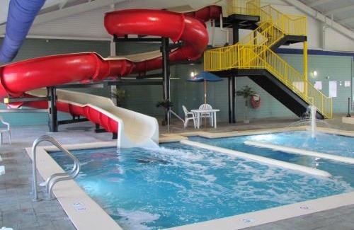 Houghton Lake Hotel | Lakeside Resort & Conference Center