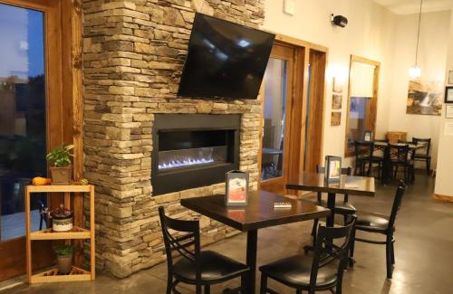 Town of Reading Hotel | Lakeside Resort