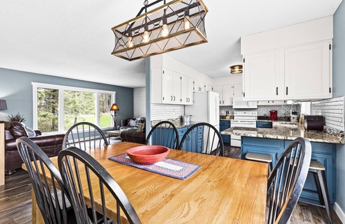 Barnum Cabin | Lakeside Retreat Offering Serene Views, Water Adventures, and Lasting Memories!
