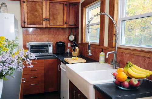 Whitingham House | Lakeside Victorian Mansion w/Hot Tub, Near Skiing, Snowmobile Trails, Boating