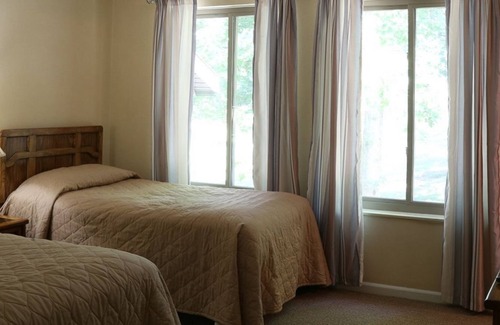 Cheat Lake House | Lakeview Golf Resort 2BR Townhouse. Enjoy Your Stay