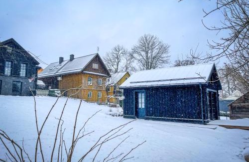 Trakai Villa | Lakeview Modern Karaim Cottage Trakai