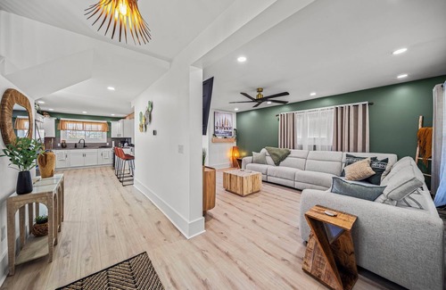 Ashtabula House | Lakeview Modern Stay Near Beaches, GOTL, and Spire