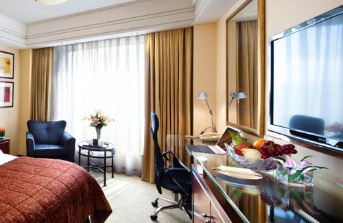 Gu Lou Hotel | Lakeview Xuanwu Hotel