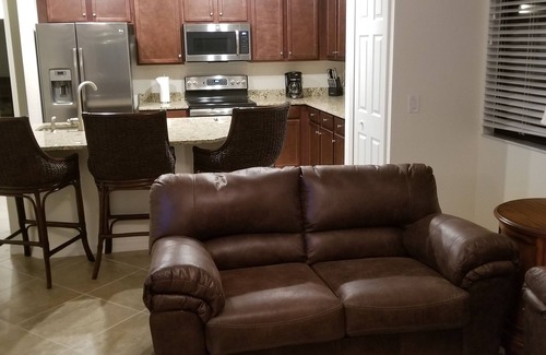 Braden River Condo | Lakewood National Condo. Convenient 1st floor unit with unlimited golf.