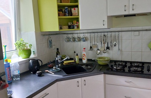 Prague 21 House | Lakmat - 2 bedrooms in a quiet neighbourhood in Prague
