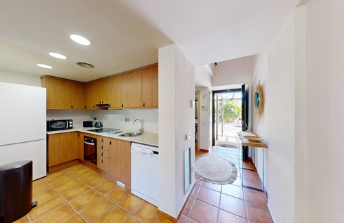 El Perello House | LAMB'S EARS LES OLIVERES