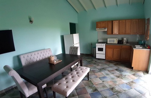Freemans Village Apartment | LambLion Holiday Apartments