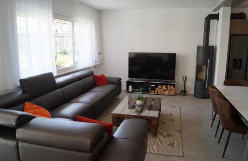 Gurzelen Apartment | Land Luxury