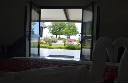 Viseisei Hotel | Landers Bay Resort & Spa Fiji - Adults Only