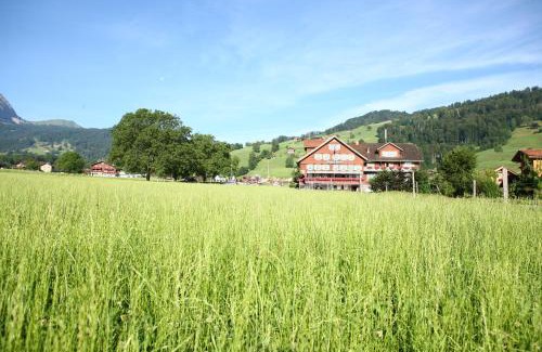 Giswil Hotel | Landgasthof Grossteil