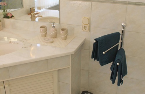 Reichshof Apartment | Landhaus Lüdorf, holiday apartment. Upscale equipment at a normal price