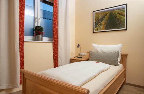 Ganserndorf House | Landhaus Storch - Pension