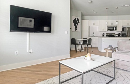 Conroe Apartment | Landing | Amazing 1BD, Clubhouse, Yoga Studio