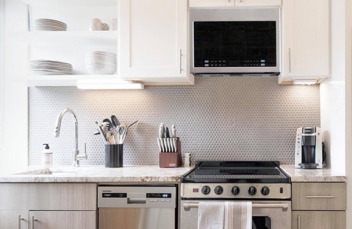 Stone Oak Apartment | Landing at Toscana at Sonterra - 1 Bedroom in S.