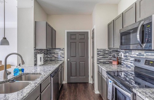 Fossil Creek Apartment | Landing | Beautiful 1BD, Clubhouse, Gym
