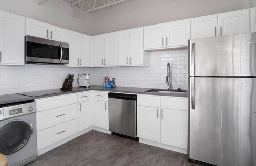 Central Business District Apartment | Landing l Studio located in the heart of vibrant, downtown Mobile