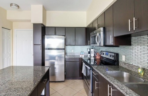 Miramar Apartment | Landing | Modern 1BD, Gym, Clubhouse