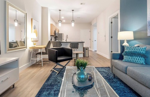 Kensington Apartment | Landing | Modern 1BD, Gym, Clubhouse