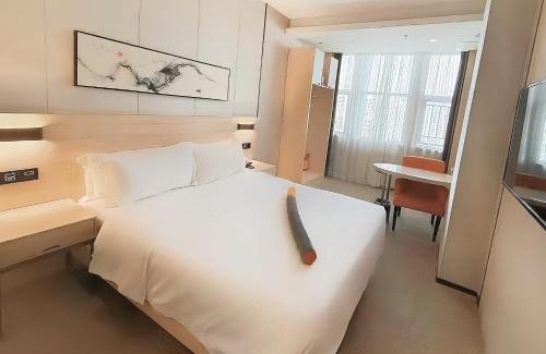 Zengcheng Hotel | Lanfeng Hotel Guangzhou Zengcheng Xintang Station Subway Station Branch