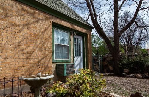 Alpine House | Langridge Lodge