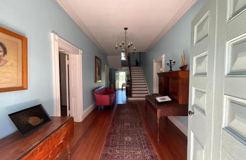Centreville House | Lansdowne Manor