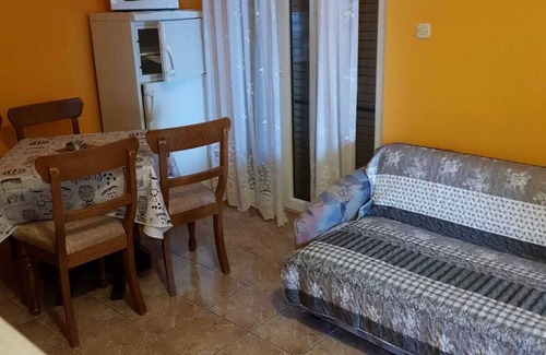 Karlobag Apartment | Lantana ex.Vila Americana