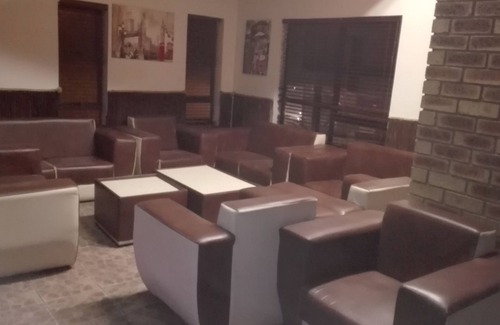 Daveyton House | Lapeng Village