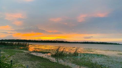 Weerawila House | Lapwing Lake Villa