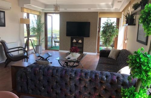 Lara Apartment | Lara Park Suites