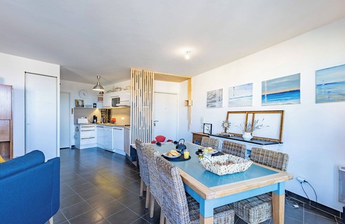 Palavas-les-Flots Apartment | Large 2 BR Panoramic Terrace & Parking