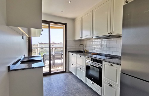 Pointe Croisette Apartment | Large 4P Pointe Croisette Huge terrace Sea view Beaches Wifi Air conditioning Garage
