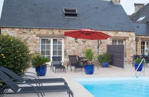 Les Moitiers-d'Allonne Apartment | Large 70m² studio 2.5 km from Barneville-Carteret