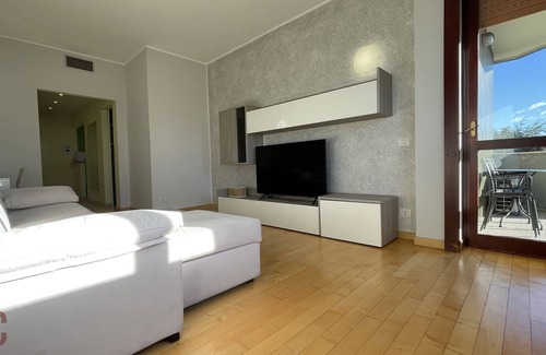 Quarto Oggiaro Apartment | Large and bright one bedroom apartment very quiet