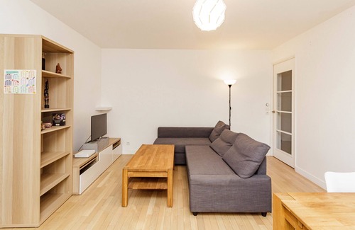 Charenton-le-Pont Apartment | Large apartment near Bois de Vincennes