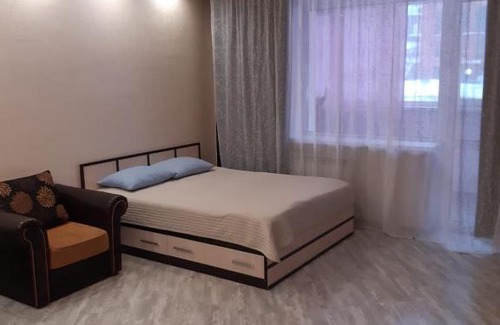 Leninskiy Apartment | Large Apartment on Startovaya 1