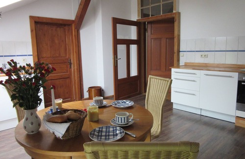 Neustrelitz Apartment | Large apartment right on the town harbor Neustrelitz on Lake Zierker